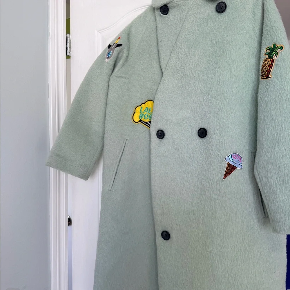 Coat - Picture 4 of 7